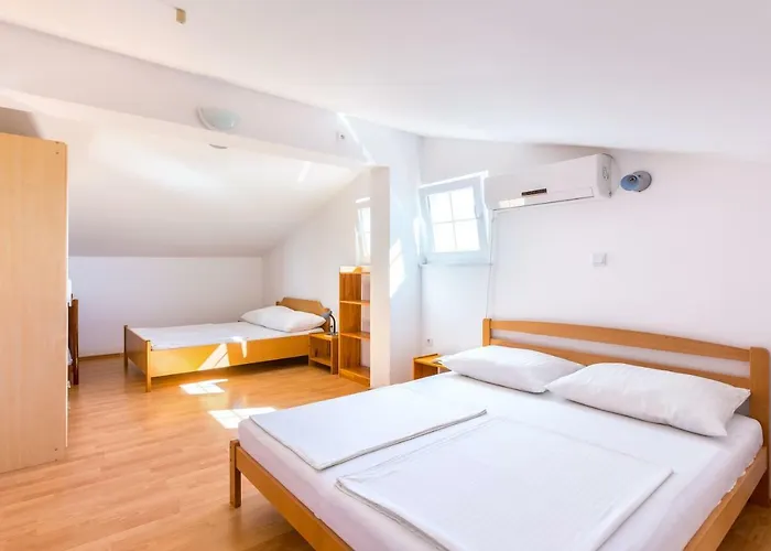 Apartmani Diana